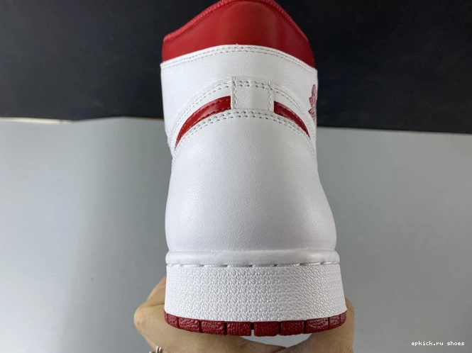 Cheap Air Jordan Red 555088-103 1 Retro Metallic (2017) 0724